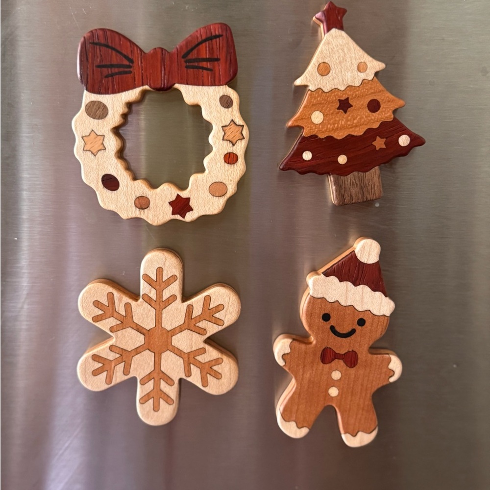 Festive Wooden Holiday Chrismas Magnet Set